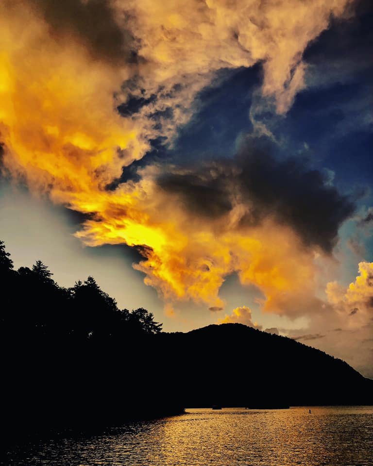 Lake Watauga. 9 July 17. Johnson City, Tennessee. Copyright, Alarice Multimedia, LLC.